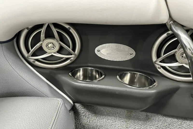 Slide: The Image of Supra 22 SSV 2008 - 31