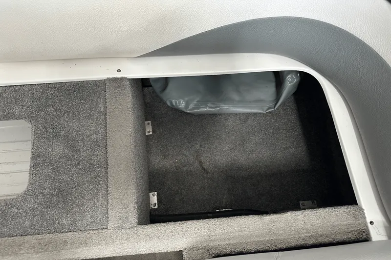 Slide: The Image of Supra 22 SSV 2008 - 36