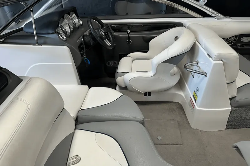 Slide: The Image of Supra 22 SSV 2008 - 4