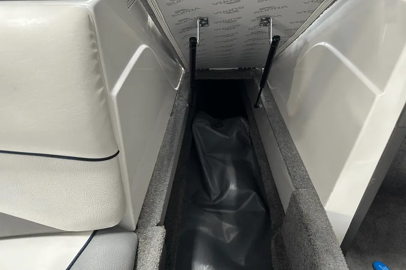 Slide: The Image of Supra 22 SSV 2008 - 54