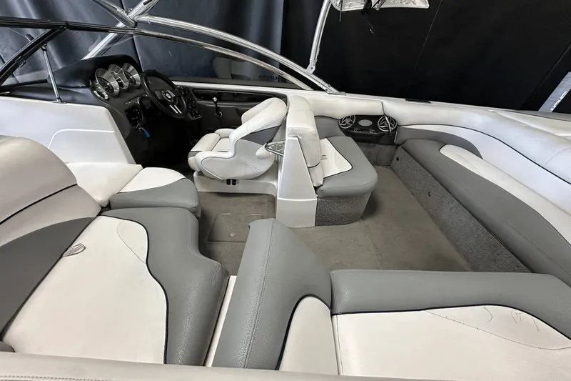 Slide: The Image of Supra 22 SSV 2008 - 6