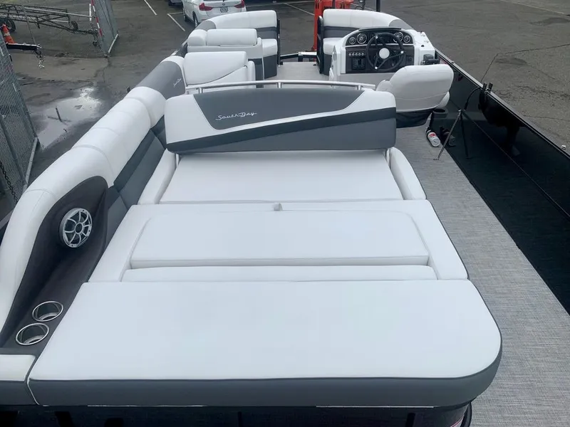 Slide: The Image of South Bay S224SB2 2.75 2022 - 4