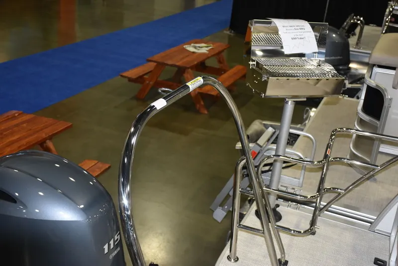 Slide: The Image of South Bay S224SB2 2.75 2022 - 8