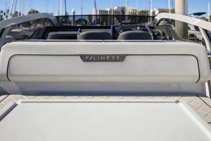 Slide: The Image of Fairline Fline 33 2021 - 31