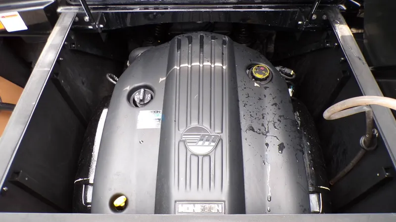 Slide: The Image of Malibu Wakesetter 23LSV 2023 - 16
