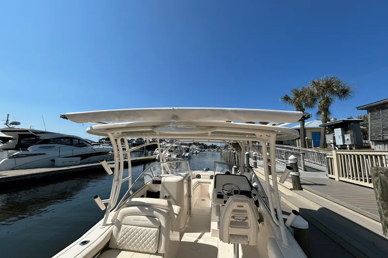 Slide: The Image of Grady-White Freedom 235 2026 - 23