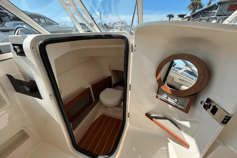 Slide: The Image of Grady-White Freedom 235 2026 - 24