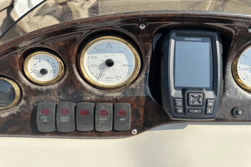 Slide: The Image of Playbuoy CHALLENGER 2424 2004 - 23