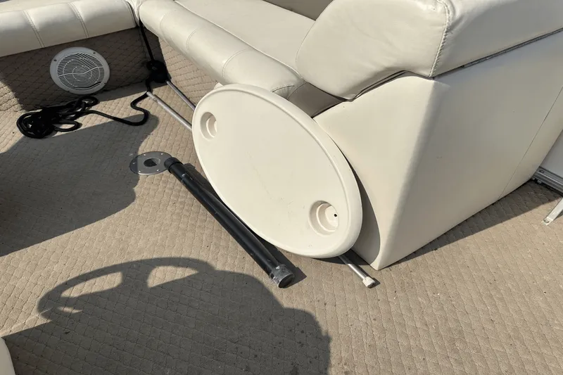 Slide: The Image of Playbuoy CHALLENGER 2424 2004 - 27