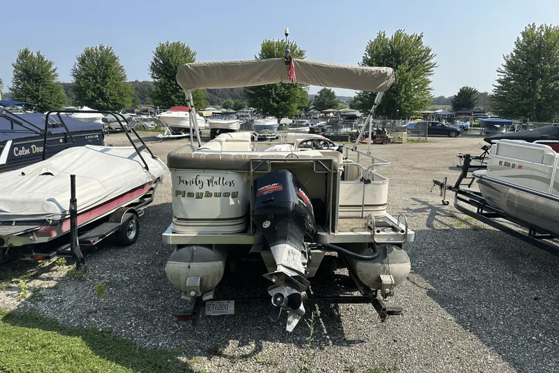 Slide: The Image of Playbuoy CHALLENGER 2424 2004 - 5