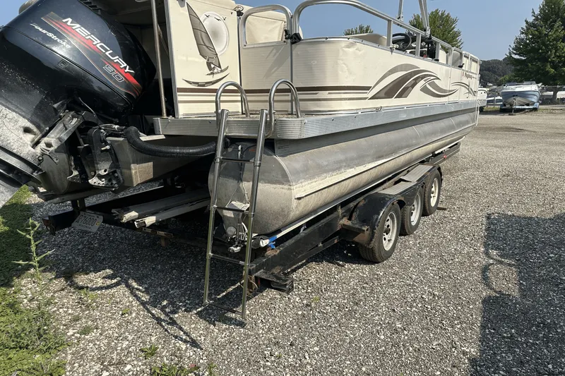 Slide: The Image of Playbuoy CHALLENGER 2424 2004 - 8