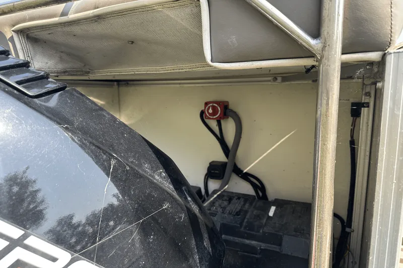 Slide: The Image of Playbuoy CHALLENGER 2424 2004 - 9