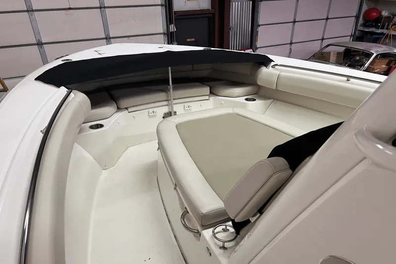 Slide: The Image of Boston Whaler 280 OUTRAGE 2017 - 27