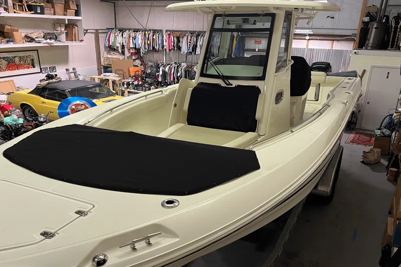 Slide: The Image of Boston Whaler 280 OUTRAGE 2017 - 4