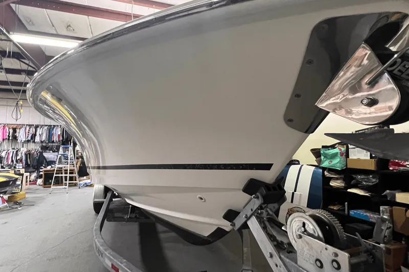 Slide: The Image of Boston Whaler 280 OUTRAGE 2017 - 5
