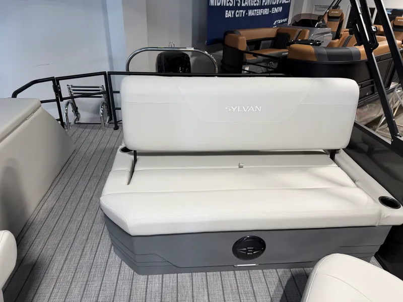 Slide: The Image of Sylvan MIRAGE 8520 CLZ DH 2027 - 17