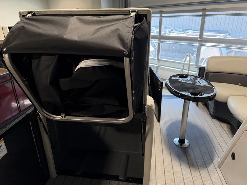 Slide: The Image of Sylvan MIRAGE 8520 CLZ DH 2027 - 16