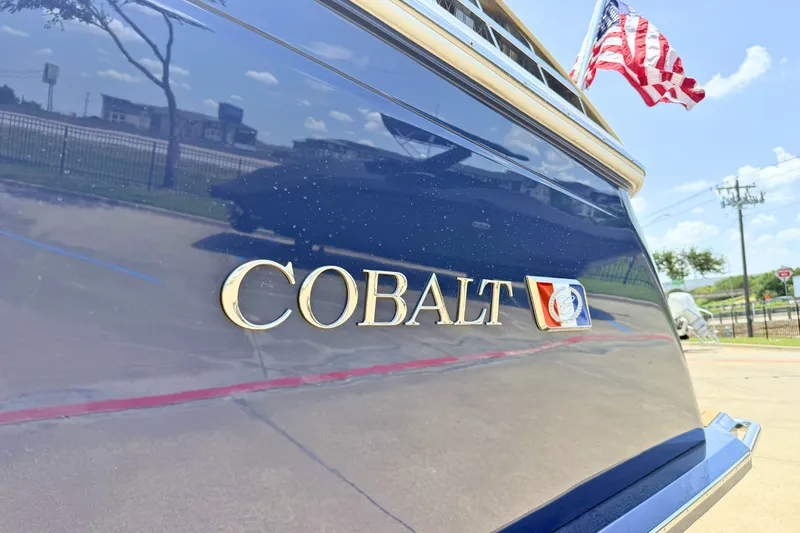 Slide: The Image of Cobalt R33 2023 - 3