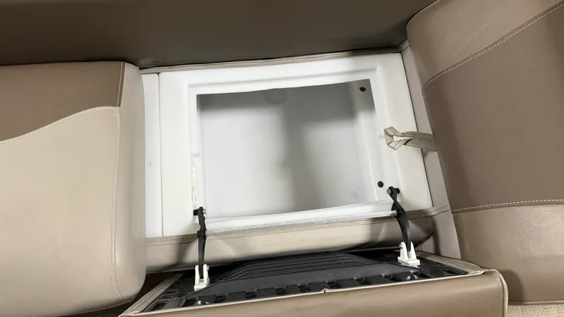 Slide: The Image of Premier 240 SUNSATION SL 2014 - 22