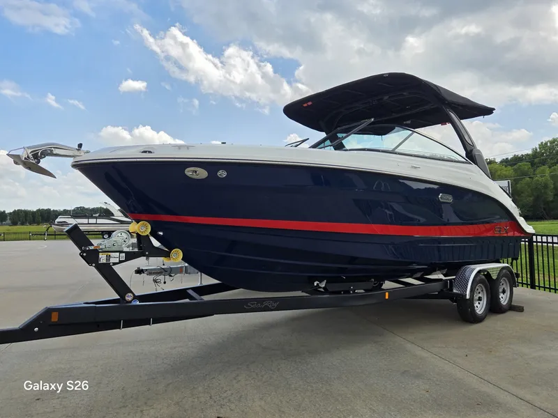 Slide: The Image of Sea Ray 260SLX 2027 - 1