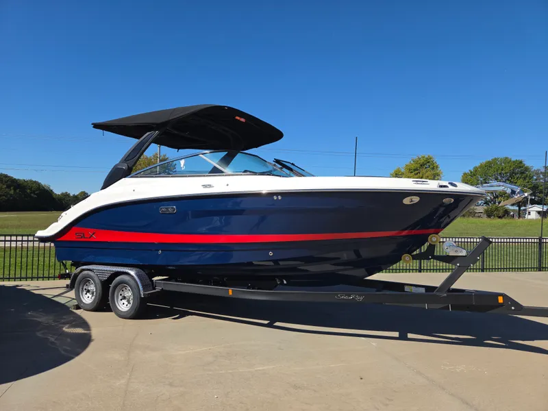 The Image of Sea Ray SLX 260 2027 - 0