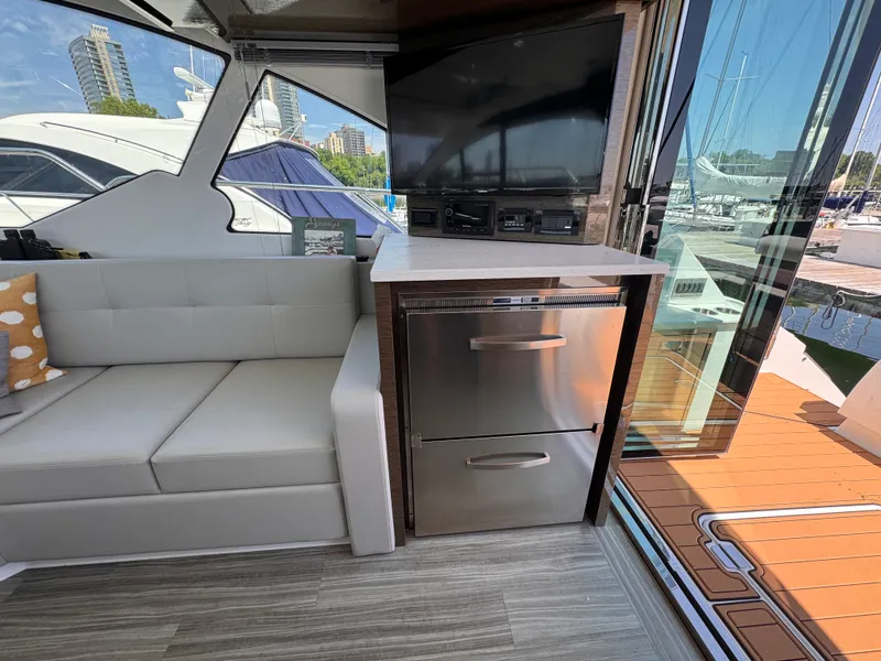Slide: The Image of Cruisers 50 CANTIUS 2021 - 11