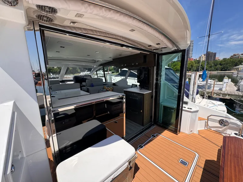 Slide: The Image of Cruisers 50 CANTIUS 2021 - 6