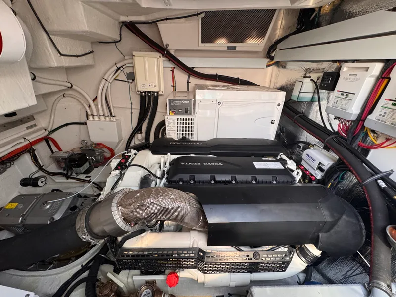 Slide: The Image of Cruisers 50 CANTIUS 2021 - 39
