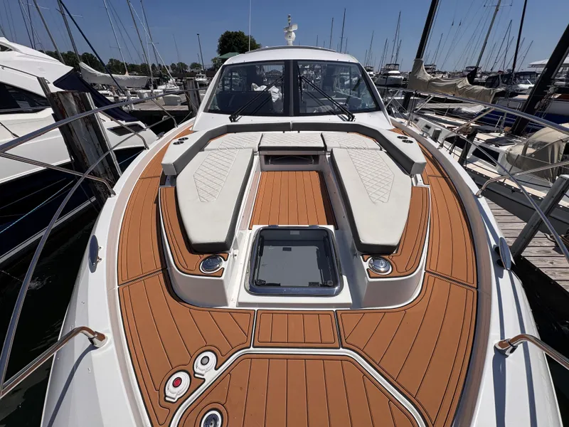 Slide: The Image of Cruisers 50 CANTIUS 2021 - 43