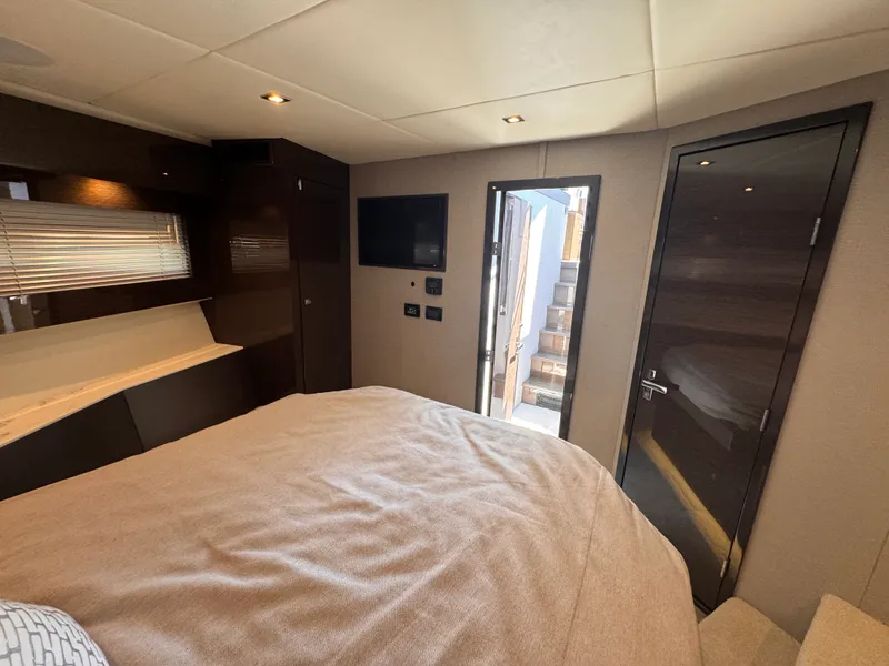 Slide: The Image of Cruisers 50 CANTIUS 2021 - 32