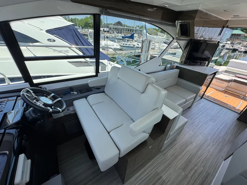 Slide: The Image of Cruisers 50 CANTIUS 2021 - 18