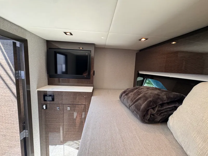 Slide: The Image of Cruisers 50 CANTIUS 2021 - 37