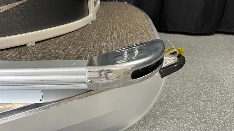 Slide: The Image of Premier 220 GEMINI 2021 - 8