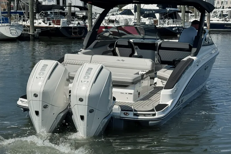 Slide: The Image of Sea Ray SLX 280 Outboard 2026 - 5