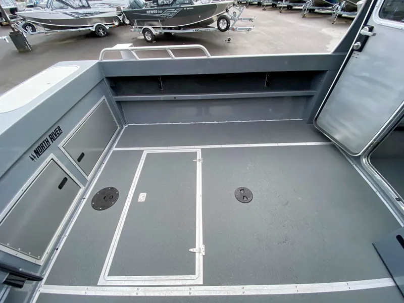 Slide: The Image of North River 24' Seahawk 2026 - 19