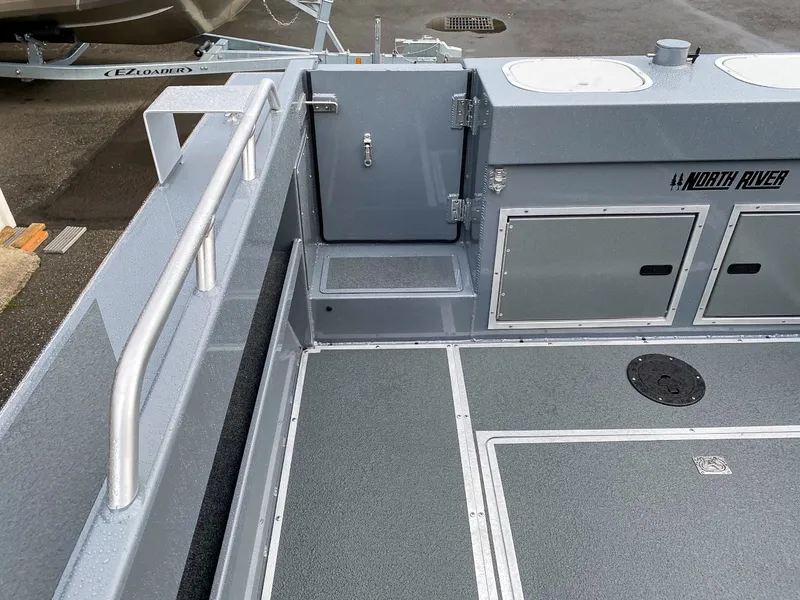 Slide: The Image of North River 24' Seahawk 2026 - 22