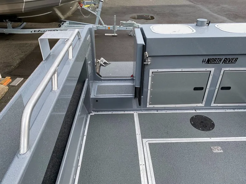 Slide: The Image of North River 24' Seahawk 2026 - 23