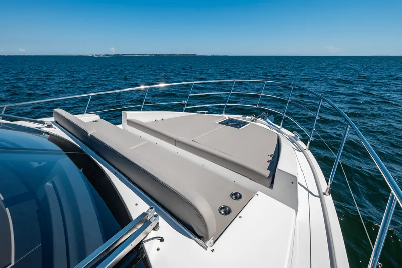 Slide: The Image of Azimut 50 FLYBRIDGE 2017 - 104