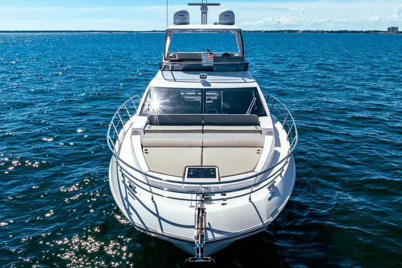 Slide: The Image of Azimut 50 FLYBRIDGE 2017 - 24