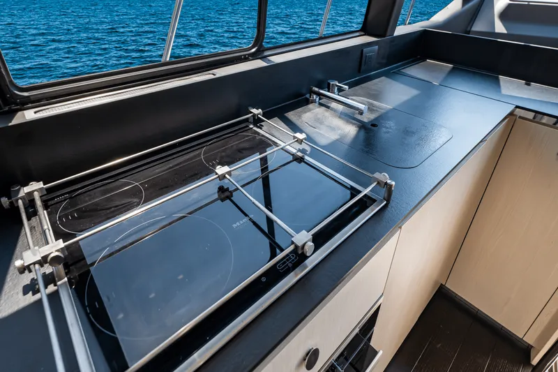 Slide: The Image of Azimut 50 FLYBRIDGE 2017 - 50