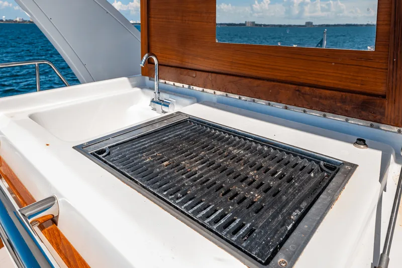 Slide: The Image of Azimut 50 FLYBRIDGE 2017 - 77