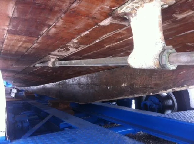 Slide: The Image of 1952 Chris-Craft Buccaneer boat hull on blue support structure. - 6