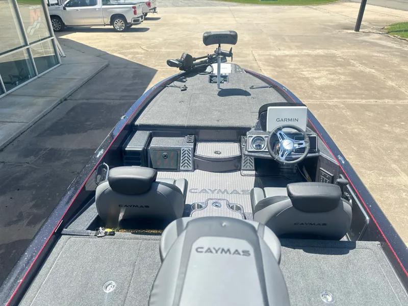 Slide: The Image of Caymas CX 20 PRO 2026 - 3