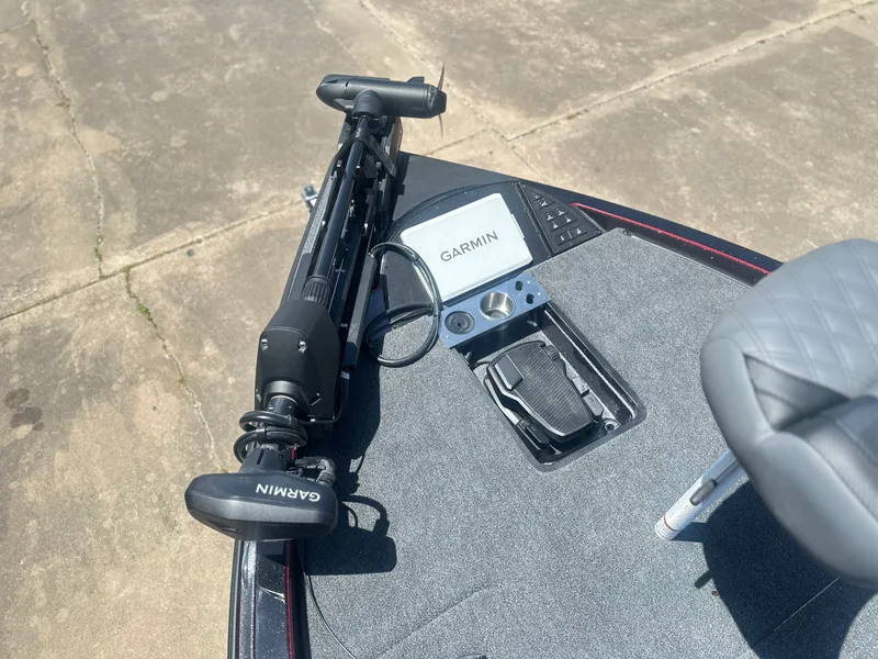 Slide: The Image of Caymas CX 20 PRO 2026 - 6