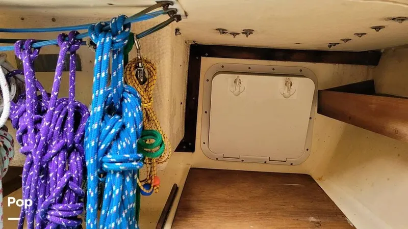 Slide: The Image of 1981 J Boats J-24 for sale in Ketchikan, AK - 13