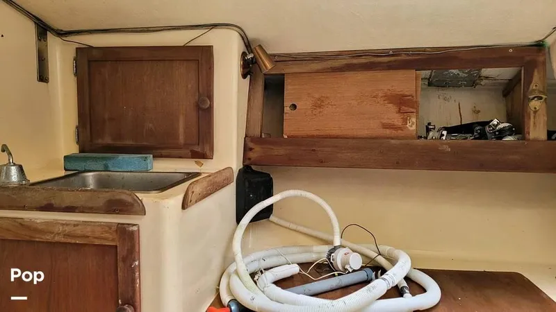 Slide: The Image of 1981 J Boats J-24 for sale in Ketchikan, AK - 14