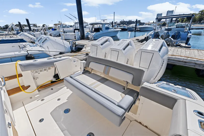 Slide: The Image of Boston Whaler 350 Realm 2025 - 11