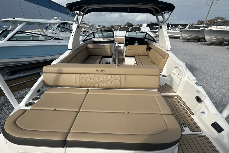 Slide: The Image of Sea Ray 270 SDX-OB 2020 - 12