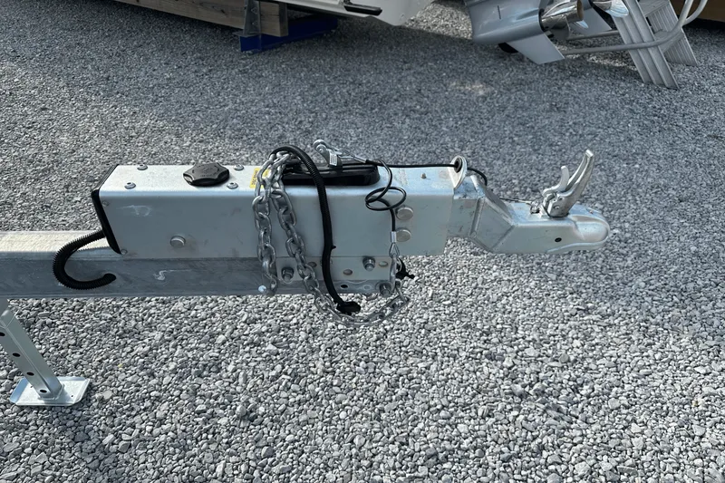 Slide: The Image of Sea Ray 270 SDX-OB 2020 - 36