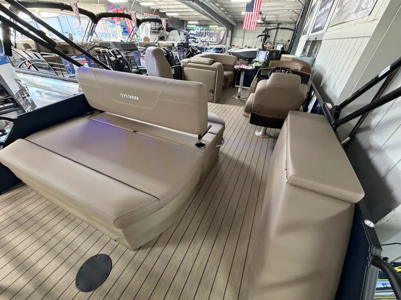 Slide: The Image of Sylvan MIRAGE 8520 CLZ DH 2027 - 22